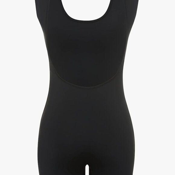 Y2K Backless Short Jumpsuit - Picture 4 of 4